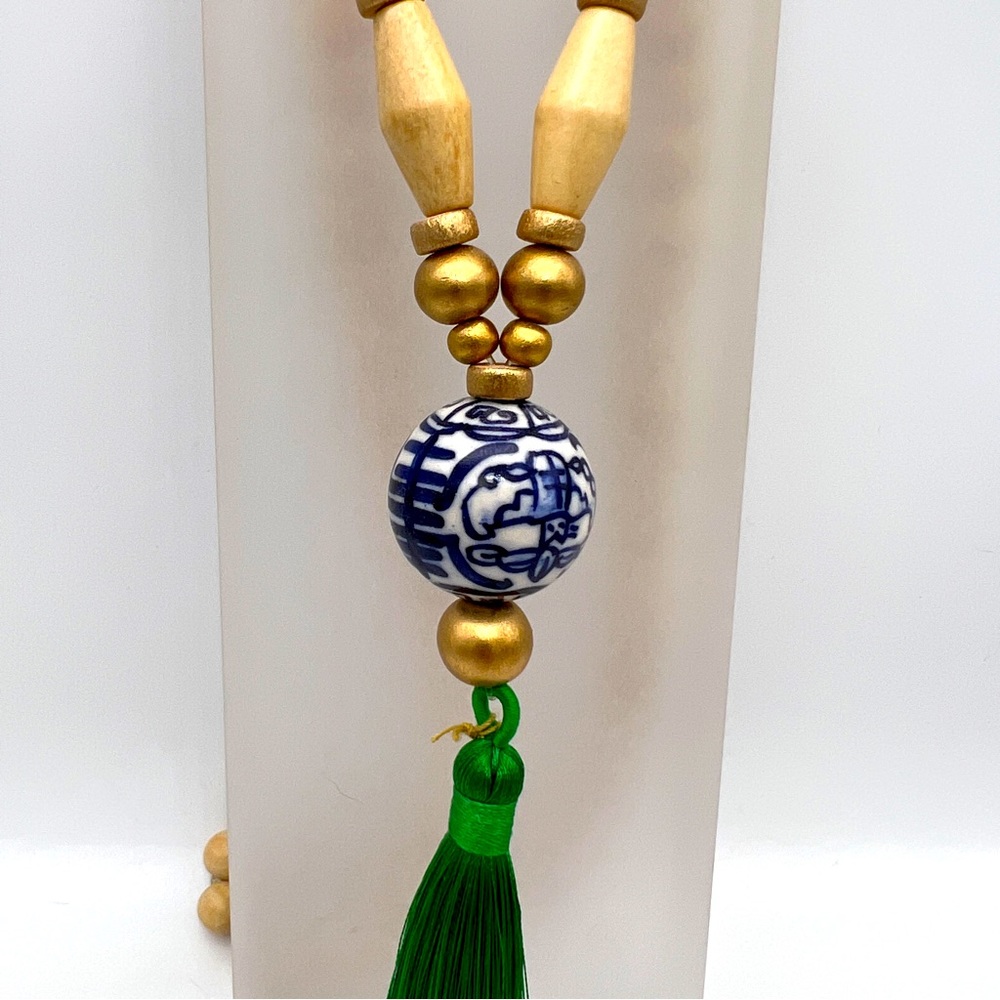 Oriental Porcelain Bead & Emerald Green Tassel Wood Bead Necklace - Picture 3 of 5